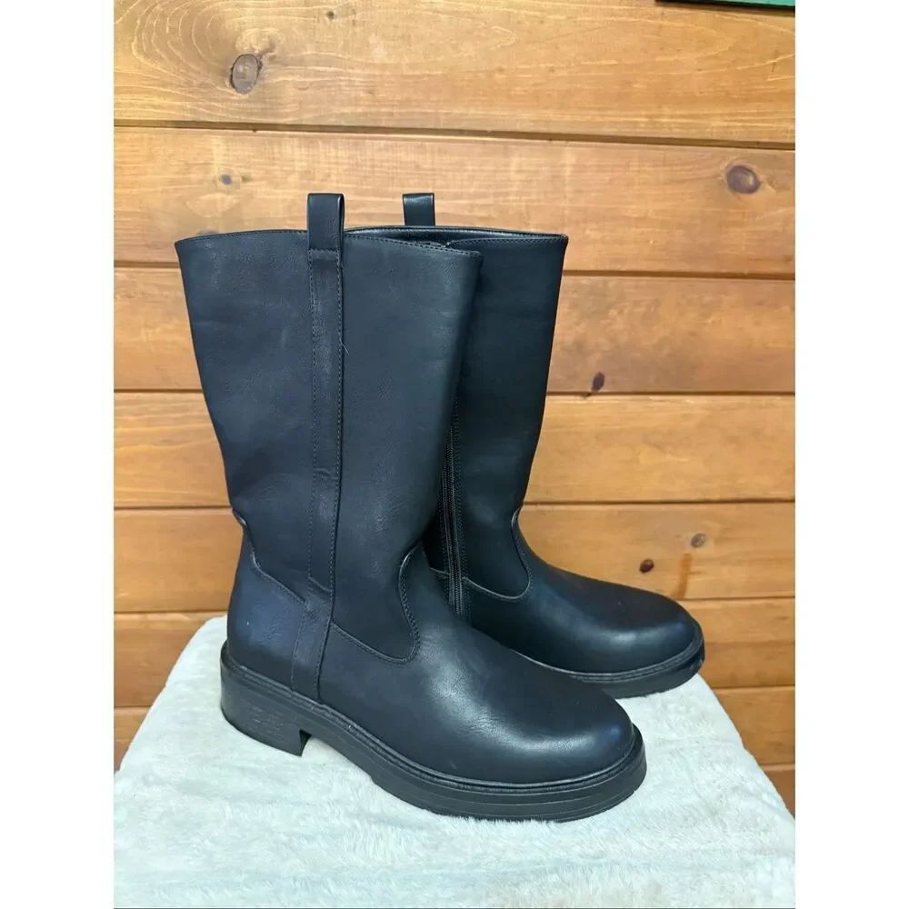Sonoma Woman’s Black Faux Leather Boots Sz 10 NWOB